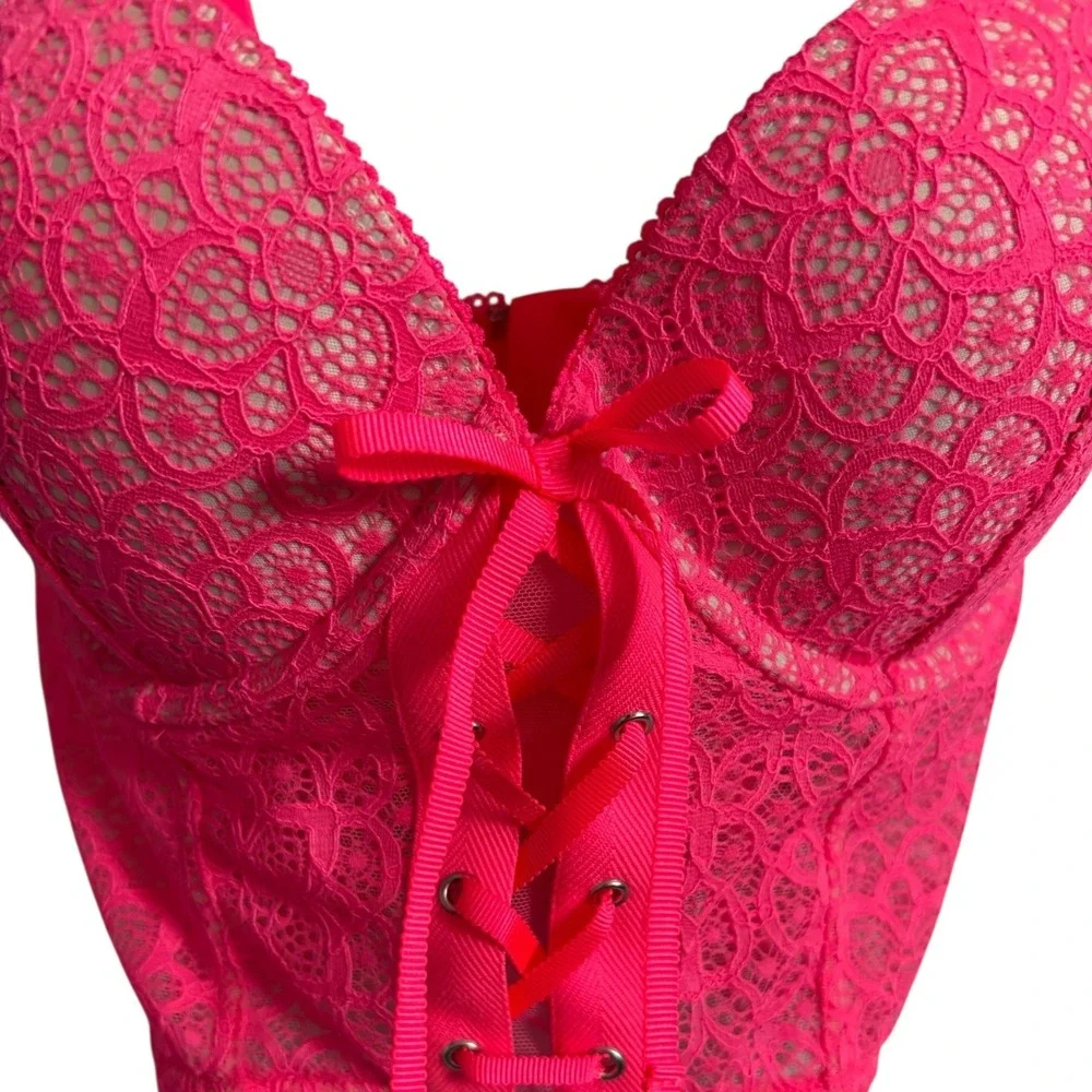 Victoria's Secret Hot Pink Lace Corset Bustier Top 34D Underwire Zip Back